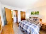 Mammoth Lakes Vacation Rental Sunshine Village 173 - Master Bedroom has 1 Queen Bed 